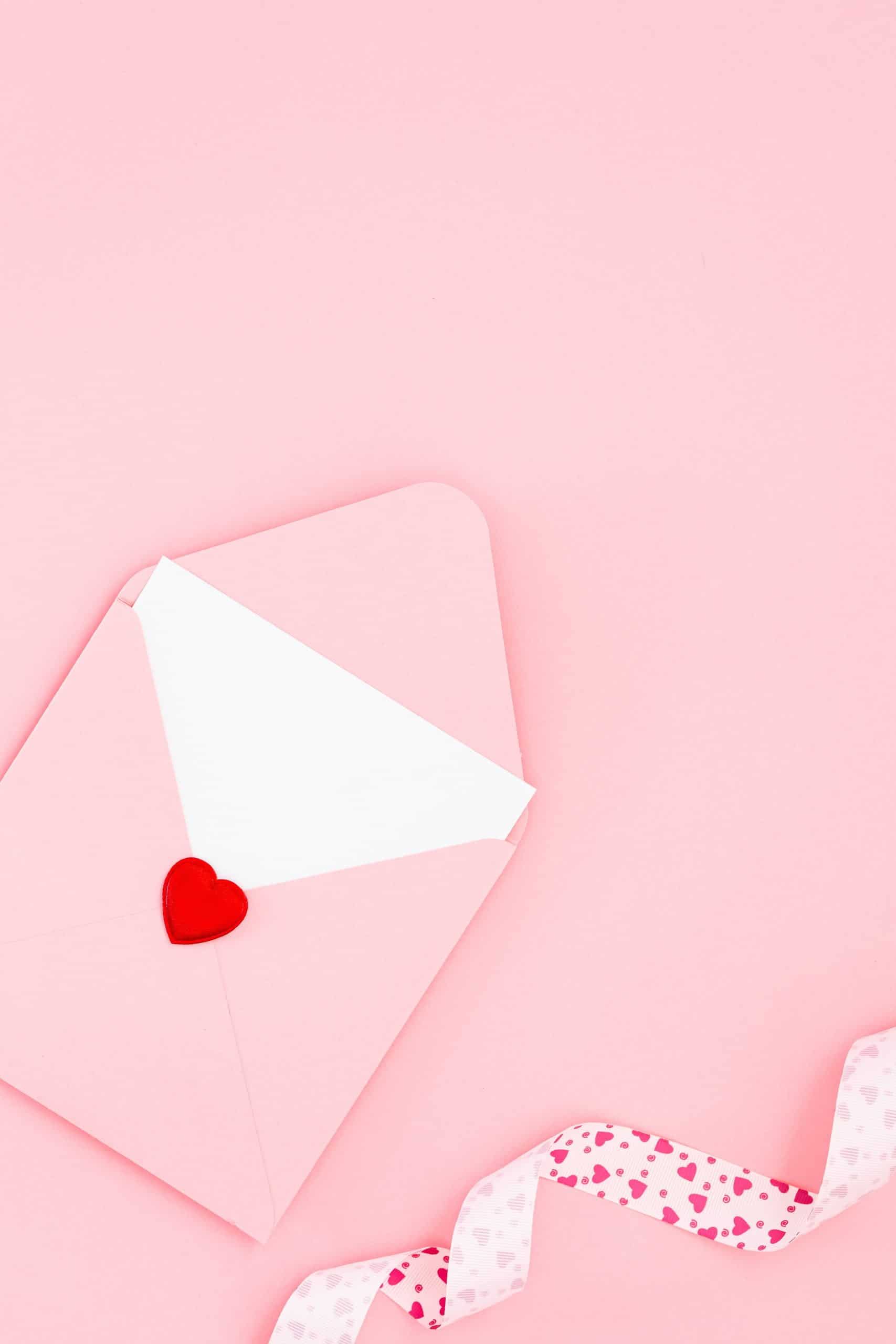 Pink mail