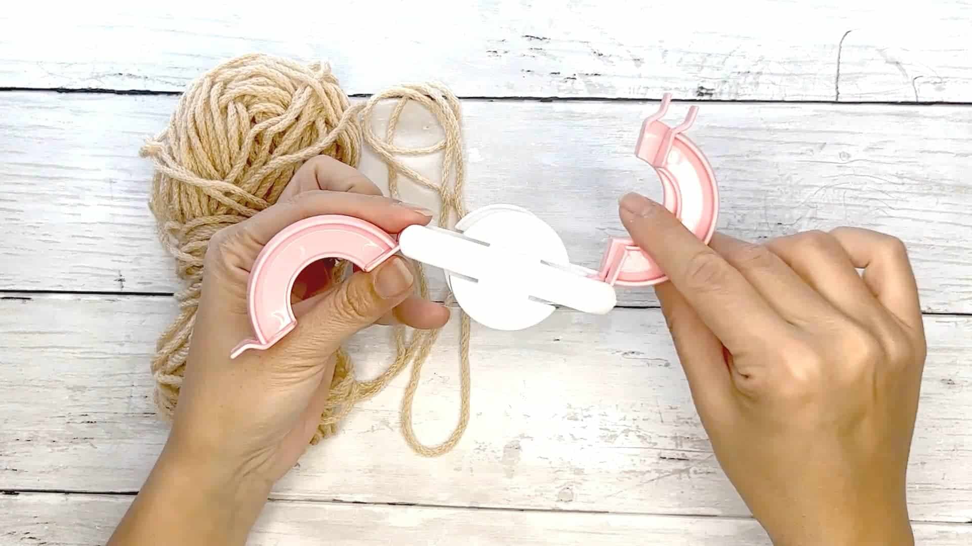 pompom maker 1