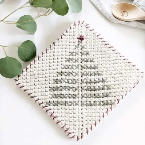 Crochet-Christmas-Tree-Potholder-Pattern