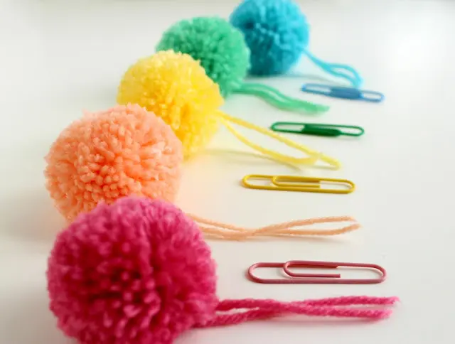 pom pom bookmarks